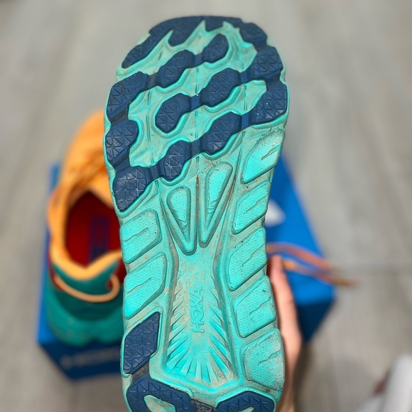 Hoka Rincon 3 Size 7 - Picture 8 of 9